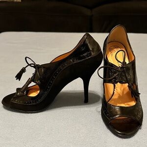 Nanette Lepore 8.5 women’s Black Peep-Toe Heels with Tassel Black Leather Italy